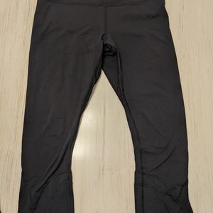 Lululemon cropped leggings